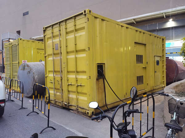 800KW發(fā)電機(jī)組